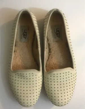 UGG Alloway Studded flats SZ 5 thumbnail 1