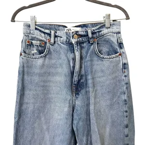 ZARA Faded High Waist Straight‎ Fit Denim Sz 4 thumbnail 4