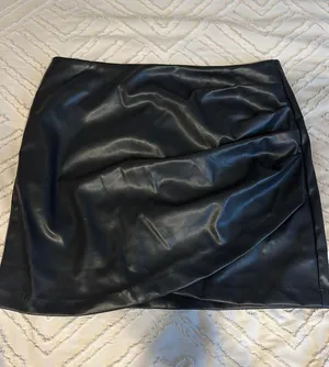 Mystique Boutique Leather Skirt thumbnail 2