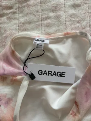 Garage tube top thumbnail 2