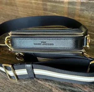 Marc Jacob’s Snapshot and Wallet thumbnail 8