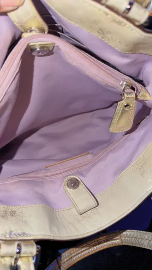 Coach White Leather Tote Shoulder Bag Silver Metallic Handles thumbnail 3