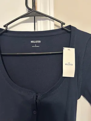 Blue Hollister Top Navy Long Sleeve thumbnail 3