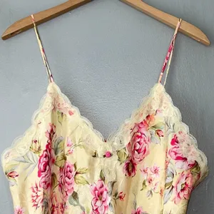 LA Intimates Lingerie Size Large Butter Floral Satin Coquette Lace Slip Romantic thumbnail 4