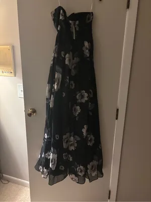 Lulus Regal Status Black Floral Print Strapless Maxi Dress thumbnail 4