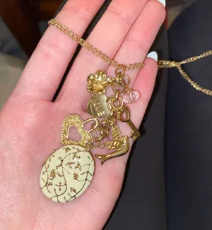 Gold Locket Necklace thumbnail 2