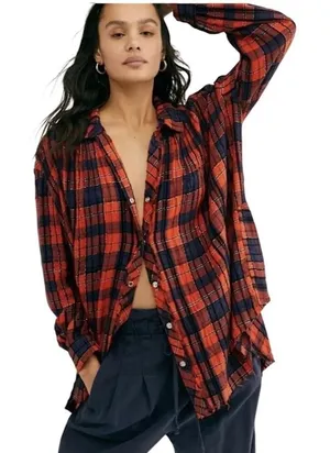 We The Free Button Down Women Small Red Plaid Lurex Oversized Distressed Shirt‎ thumbnail 1