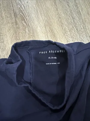 Free Assembly navy blue Short Sleeve Tee thumbnail 2