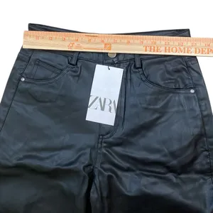 Everyday Capsule Zara blogger Fave minimalist black faux leather pants thumbnail 3