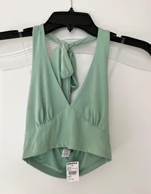 Halter Top thumbnail 1