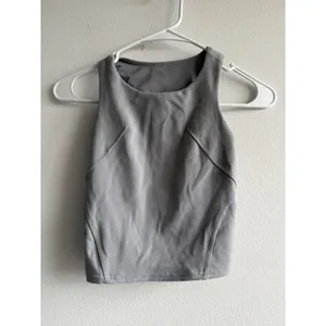 Lululemon Wunder train Tank Top Grey High‎ Neck Racerback Size 0 thumbnail 2