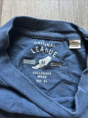 League Boise state Navy Long-Sleeve Pocket Tee thumbnail 2