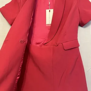 Endless Rose Short Sleeve‎ Blazer Romper Size Medium Fuchsia Pink JJ1673P NWT thumbnail 3