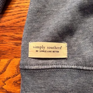 Simply Southern Crewneck Women’s Sweatshirt Western‎ Barbie Size Large thumbnail 4