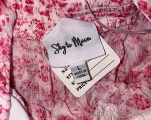 Sky to Moon Top Floral thumbnail 3