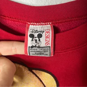 Vintage 90s Disney Winnie the Pooh Red Double Sided Back Hit Crewneck Sweater thumbnail 5