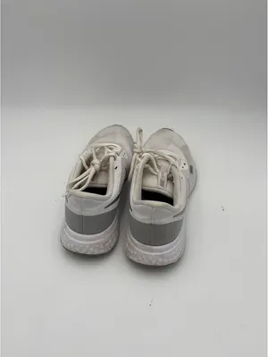 Nike Revolution 5 Woman’s 6.5 White and Gray Running Shoes Nike Sneakers thumbnail 6