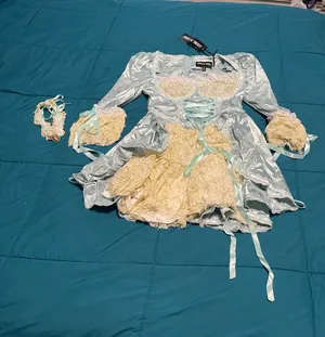 Dolls kill trick n treatz cake queen costume S thumbnail 1