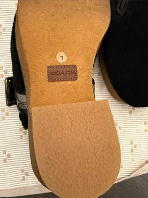 Coach Black Shearling Dylan Signature Buckle Platform Clogs Mules Size 7 NWOT‎ thumbnail 13