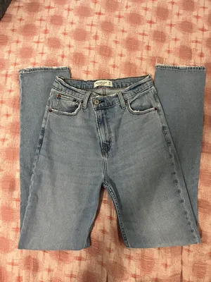 Jeans thumbnail 3