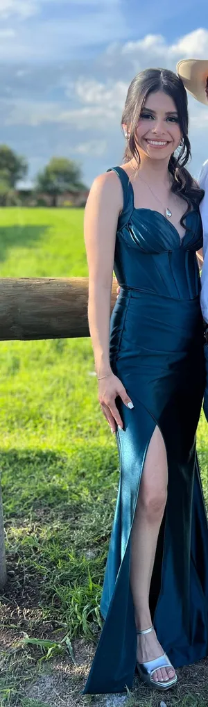 Satin Formal Dress Blue Size 2 thumbnail 5