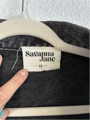 Women's Savanna Jane Black Acid Wash Denim Jacket Size 1X thumbnail 4