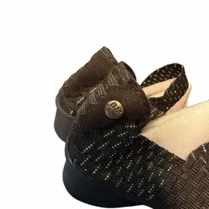 Bernie Mev Women’s EU 39 US 8-8.5 Black Metallic Woven Mary Jane Wedge Shoes thumbnail 6