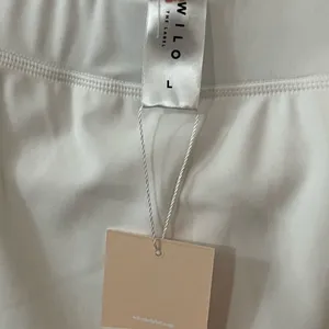 Wilo White Athletic Skort L NEW White Size L thumbnail 3