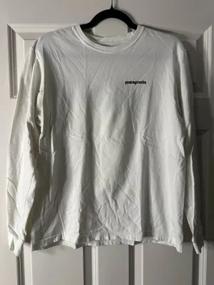 Patagonia Long Sleeve Fish thumbnail 1