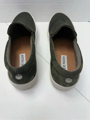 Steve Madden Gills Women's Camo Green Slip-On Platform Sneakers size 7.5 thumbnail 7
