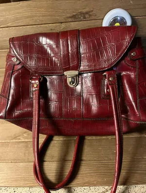 Liz Claiborne Vintage Handbag shoulder bag Crocodile red Faux Leather 80s thumbnail 1