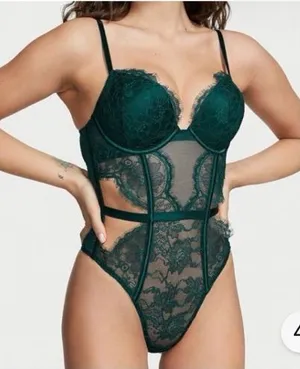 Victoria's Secret Very Sexy. Bombshell Add 2 Cups Lace Body Dark Green Small thumbnail 1