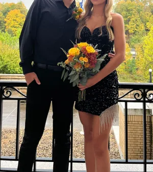 Alyce Paris Homecoming Dress thumbnail 2