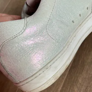P448 John Pearl Silver Glitter Leather Low Top Sneakers Size 38 / US 7.5 thumbnail 4