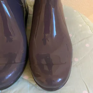 UGG Gray Lavender Shaye Nightfall Black Sole Tall Glossy Rain boots size 9 thumbnail 6