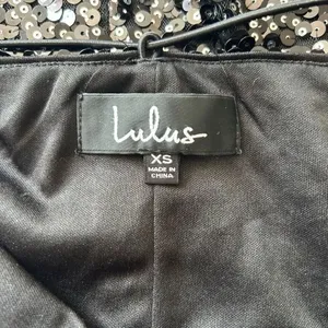 Lulus XS Black Sequin Mini Dress V Neck Sparkle Party Cocktail thumbnail 4