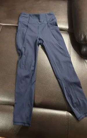 Navy Lululemon leggings thumbnail 1