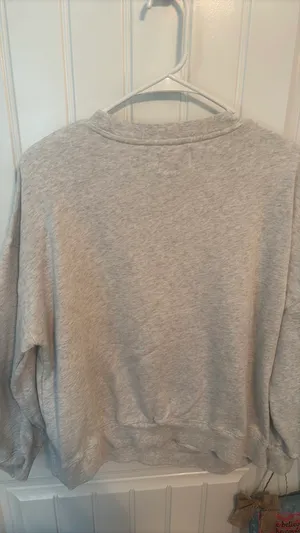 Old Navy Sweatshirt thumbnail 2