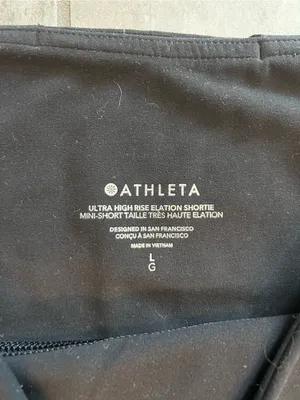 Athleta Elation Ultra High Rise Shortie - Black thumbnail 4