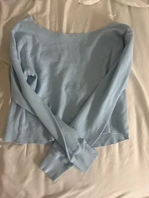 Brandy Melville Long Cropped Sleeve thumbnail 1