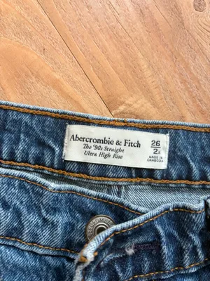 Abercrombie Jeans 90s High-Rise Straight thumbnail 2