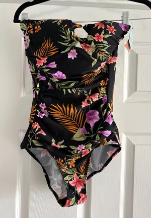 Shade & Shore One-Piece Swimsuit New Small thumbnail 3