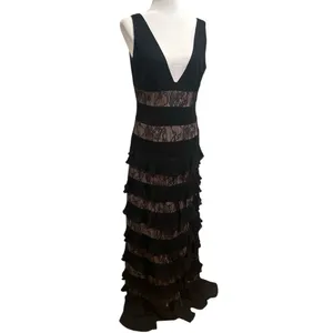 ML Monique Lhuillier Black Lace Panel Tiered sleeveless Formal Gown Dress 10 thumbnail 5