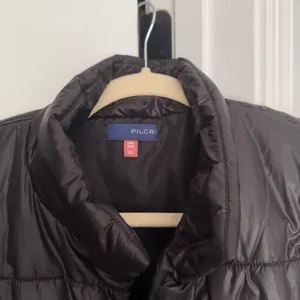Pilcro By Anthropologie Black Tie‎ Side Packable Puffer Vest One Size thumbnail 4