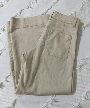 H&M Flare Jeans thumbnail 2