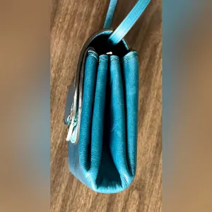 Tory Burch Turquoise Blue Leather and Suede ‘Miller’ Wallet-on-Chain Crossbody thumbnail 7