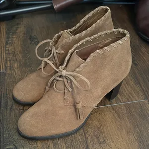 Lauren Ralph Lauren Brown Suede Ankle Boots thumbnail 1