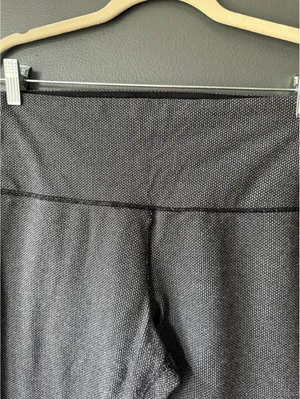 Lululemon Gray High-Waist Leggings Size 8 thumbnail 8