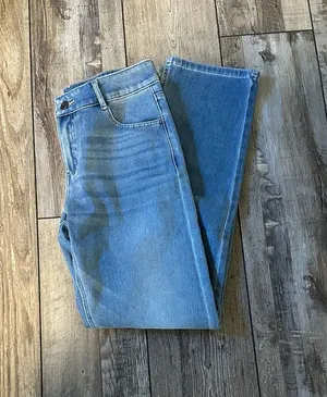 Halara Jeans thumbnail 1