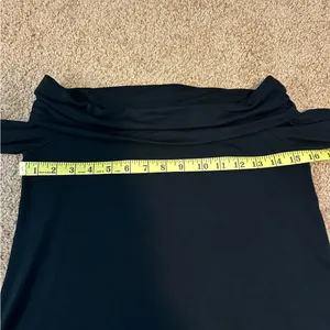 Abercrombie & Fitch black drapey long sleeve size XS thumbnail 8